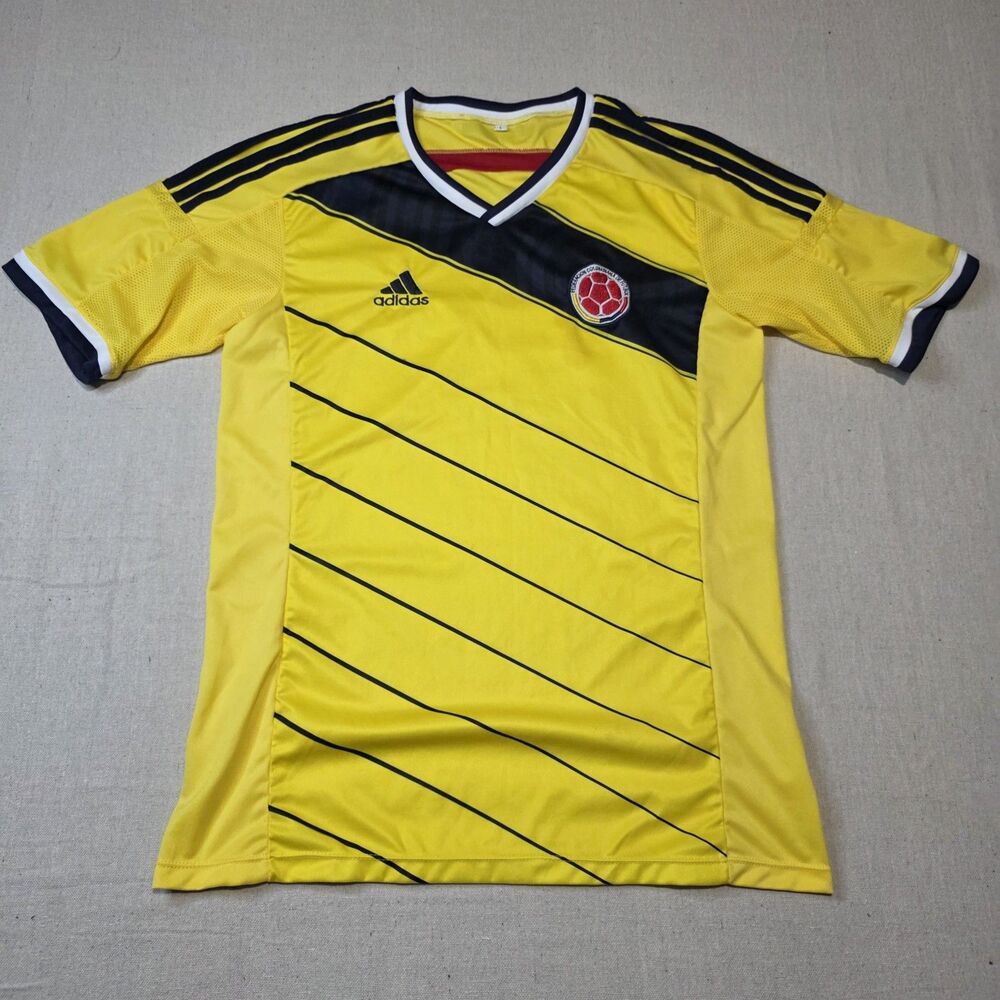 Unbranded Colombia National Soccer / Futbol Team 2014 Home Jersey Size Large